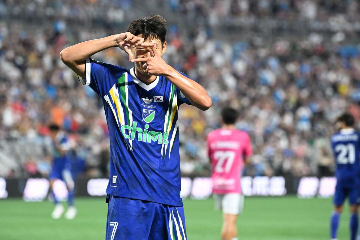 孙兴慜双响炮，MLS全明星队4-3力克利加全明星