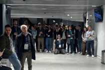 扑了个空!马卡:30多名记者在皇马包厢外蹲守穆帅,但他根本没去