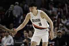 随队征战五连客！开拓者官宣：球队从发展联盟召回杨瀚森
