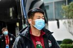 德转显示28岁边锋杜长杰重回河南队效力，转会方式为自由转会