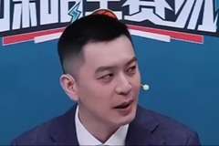 杨鸣：中国男篮在中场的调整击碎了至暗时刻 给教练&运动员打满分
