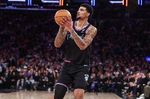 阿德巴约:韦尔在队史和NBA历史都留下了个人印记 我为他骄傲