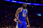 关键时刻致命犯规！解说：要是公牛一会吃宵夜 是不是得喊着追梦