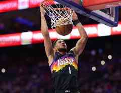 一役超双雄！布克生涯中得分连超马里昂和魔术师 升至历史第89位