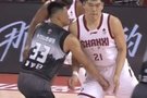 媒体人：曾繁日拳击刘传兴下体是失去理智 职业球员不能砸人饭碗
