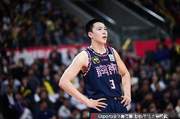状态太一般！胡明轩7中2仅拿6分2板2助1帽 3次犯规