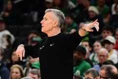 ESPN:多诺万是北卡主帅头号热门 此前曾有报道他有意离开公牛