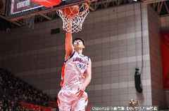 一个不丢！徐昕上半场3投3中&罚球4中4 拿下10分4篮板
