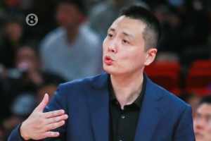 卢伟:要想真正成为稳定在前4的队伍 可能需要两到三年整体的磨合