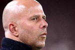英超“独苗”!英超5队本轮欧战仅利物浦输球 维拉水晶宫轻取比赛