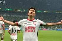 热议蓉城2-1国安:韦世豪主角 国安真实定位是球市非常好的中游队
