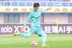足球报:李昊伤愈复出贡献5次扑救保1分,入选国足只是时间问题