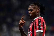 埃尔纳内斯:莱奥应该和特奥一起离开,米兰球迷已经对他失去耐心