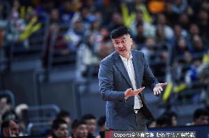 媒体人:广东只有一个解题思路 季后赛没做B计划准备是不可想象的