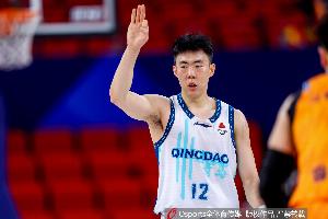 媒体人:杨瀚森离队后青岛重构体系表现不俗 虽遭淘汰也战至终刻