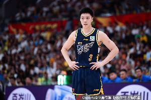 媒体人:打进八强是这支广东男篮的底线 接下来要面临更大挑战