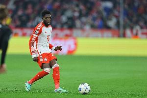 Sport1:戴维斯不再是非卖品,但能匹配2000万欧年薪的俱乐部很少