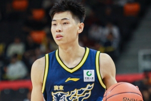 媒体人:广东需要评估崔永熙和焦泊乔的引援成效和留队前景