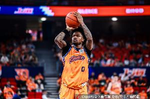 冲击FMVP！布兰登·古德温21中12轰34分7板12助 罚球10中8