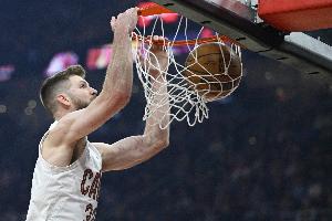 名记:迪恩·韦德和基翁·埃利斯这两名自由球员预计将离开骑士!