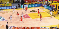 又打停！王哲林突破外传古德温三分！上海再轰11-0&领先到19分！
