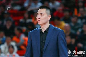 媒体人列上海四点优势:教练组/外援引用合理/人员稳定/魔鬼主场