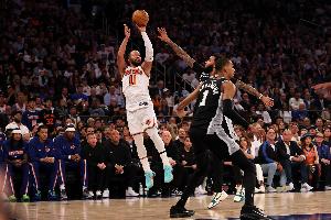 NBA彩经:守卫主场拿下关键胜利!尼克斯力克马刺夺赛点