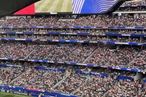 TA:FIFA公布的世界杯上座率很高,但实际比赛中出现大量空座