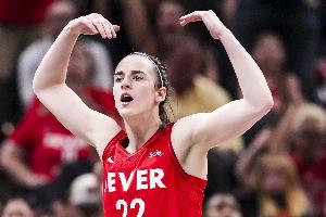 霸榜了!WNBA狂热队史球员单场助攻榜 克拉克包揽前十一名